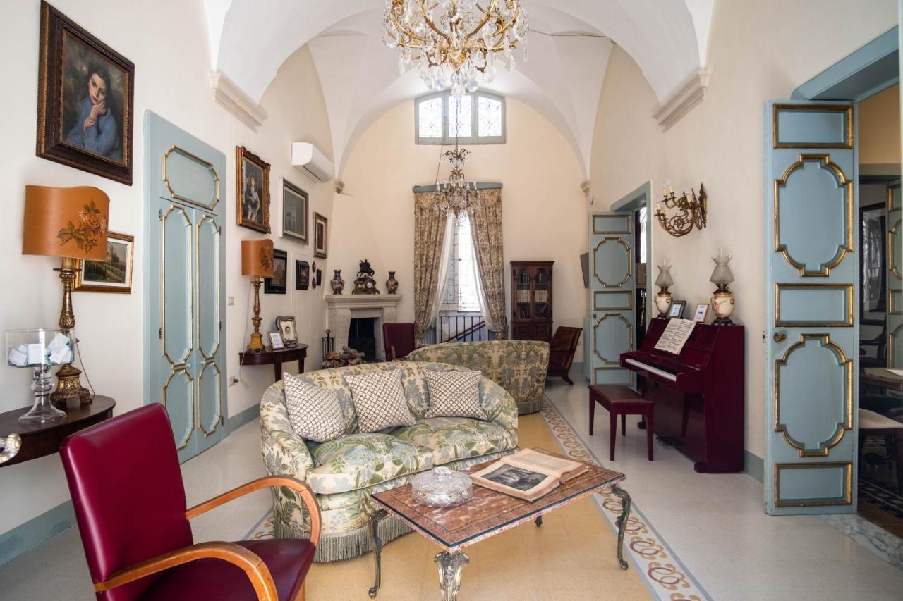 مبيت وإفطار ليتشي Palazzo Guido المظهر الخارجي الصورة