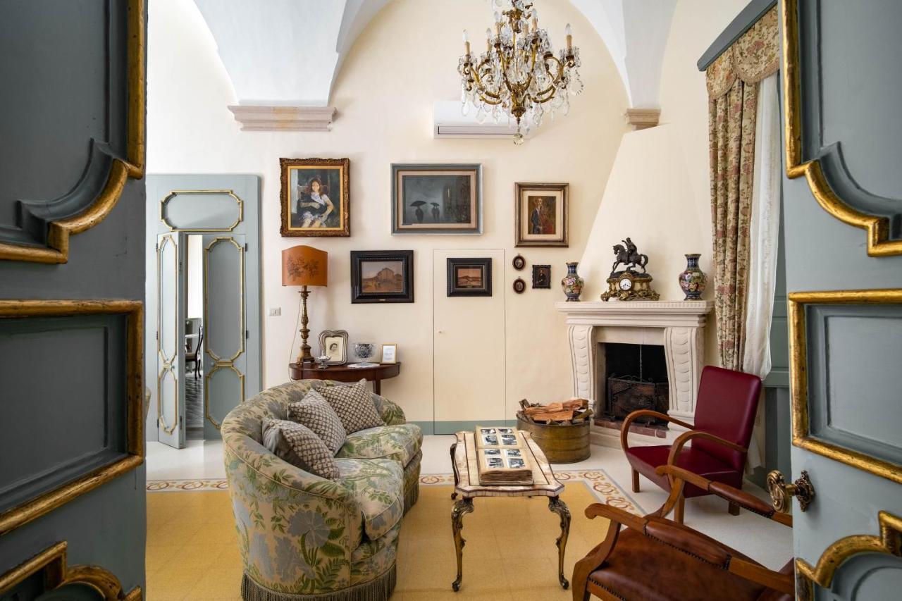 مبيت وإفطار ليتشي Palazzo Guido المظهر الخارجي الصورة